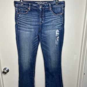 American Eagle Skinny Kick Jeans